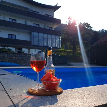 Hotel Lohovo Bihać 외부 사진