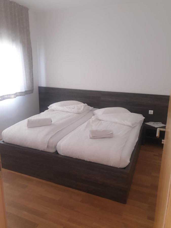 Hotel Lohovo Bihać 외부 사진