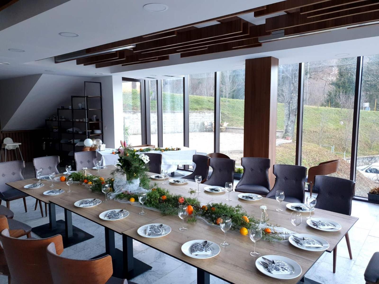 Hotel Lohovo Bihać 외부 사진