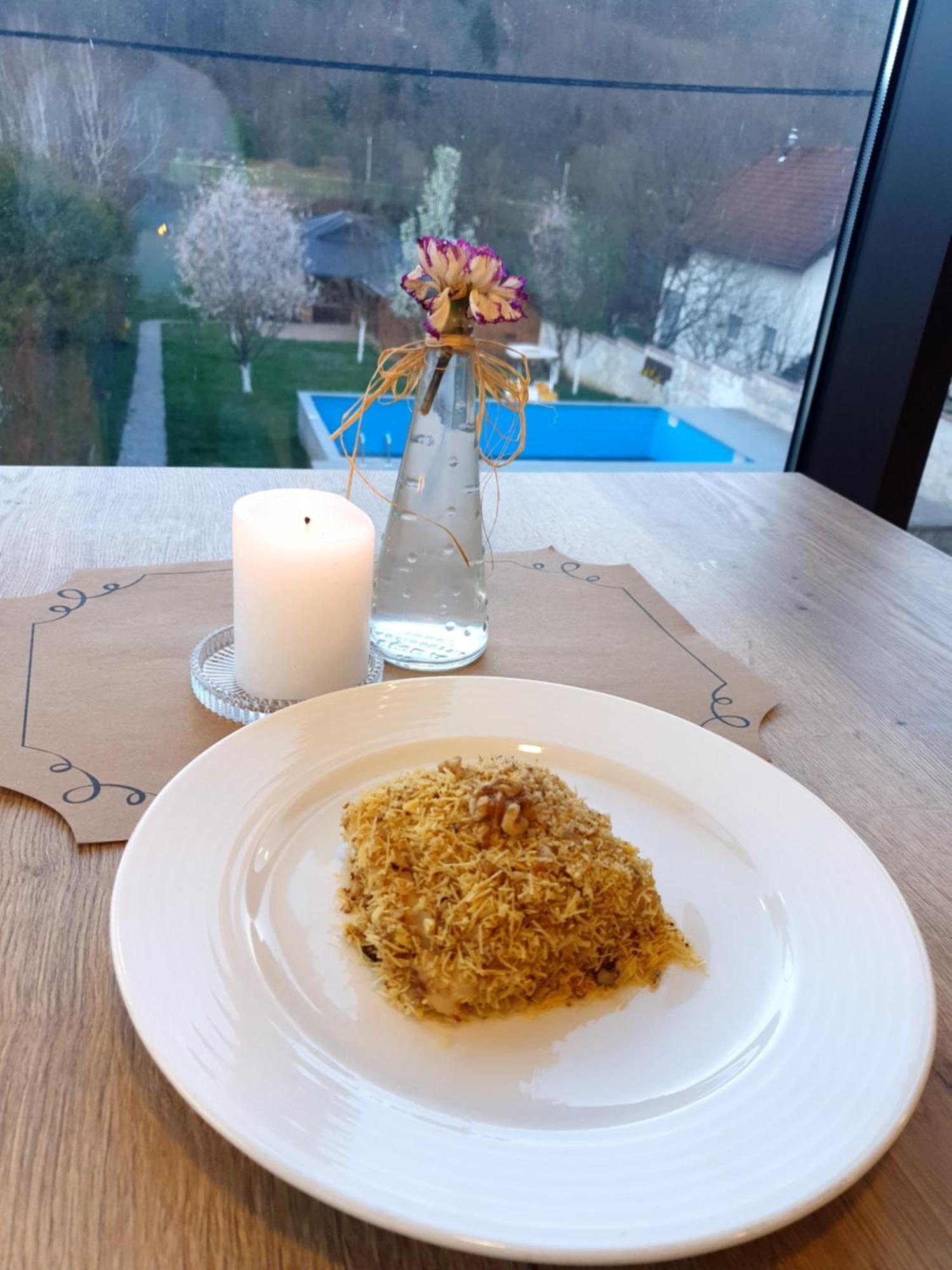 Hotel Lohovo Bihać 외부 사진